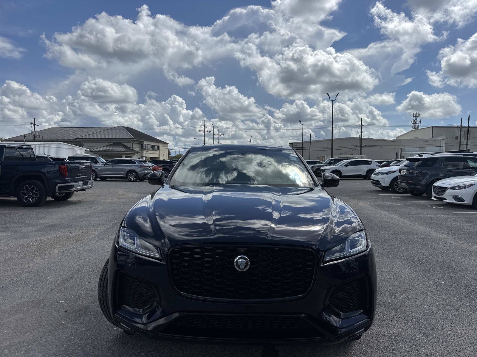 Used 2026 Jaguar F-PACE R-Dynamic S AWD/4WD image 4