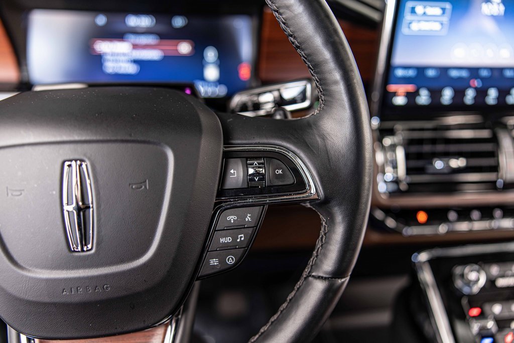 Used 2024 Lincoln Navigator Reserve w/ Equipment Group 201A image 25