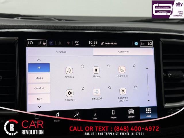 Used 2021 Chrysler Pacifica Touring-L image 38