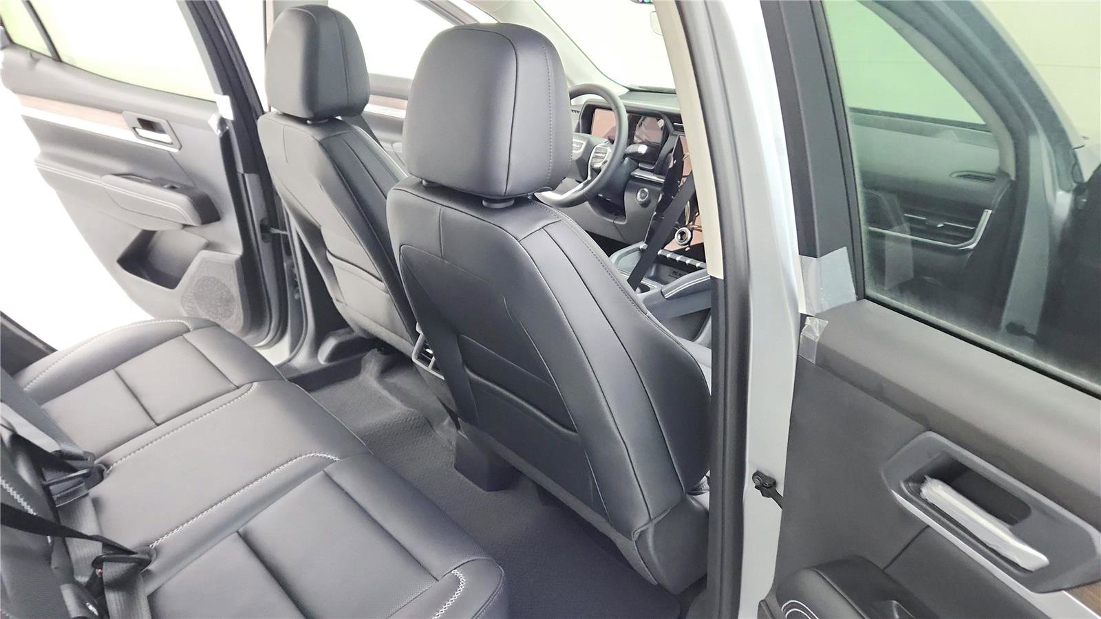 New 2026 GMC Terrain Denali image 28