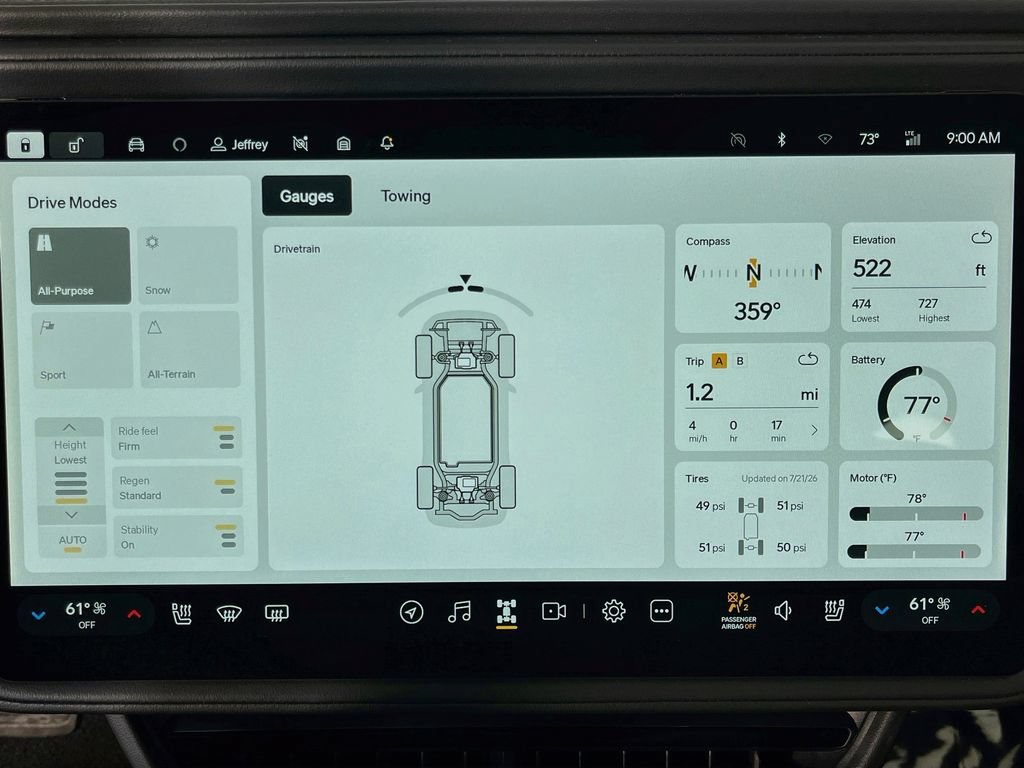 Used 2025 Rivian R1S Adventure AWD/4WD image 18