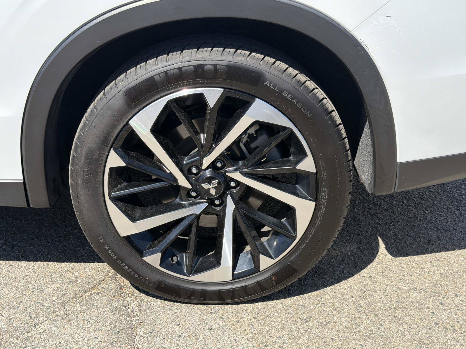 Used 2024 Mitsubishi Outlander Ralliart AWD/4WD image 6