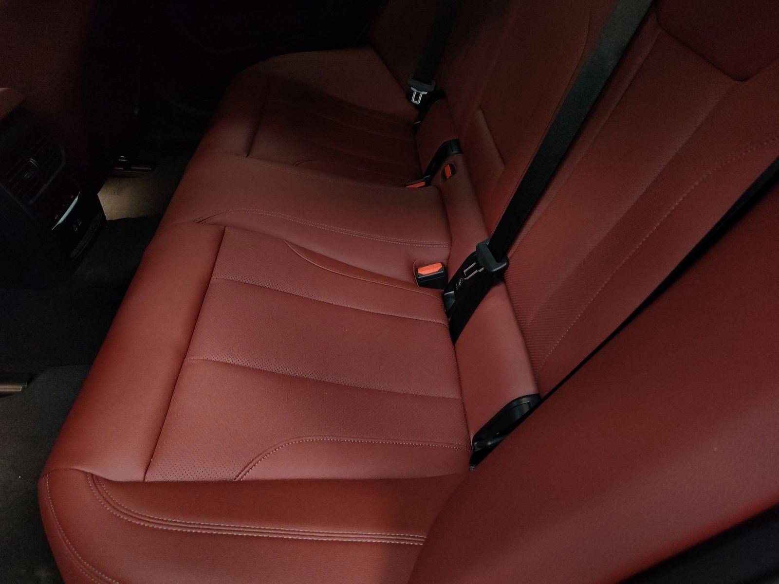 Used 2023 BMW i4 eDrive35 w/ Premium Package image 26