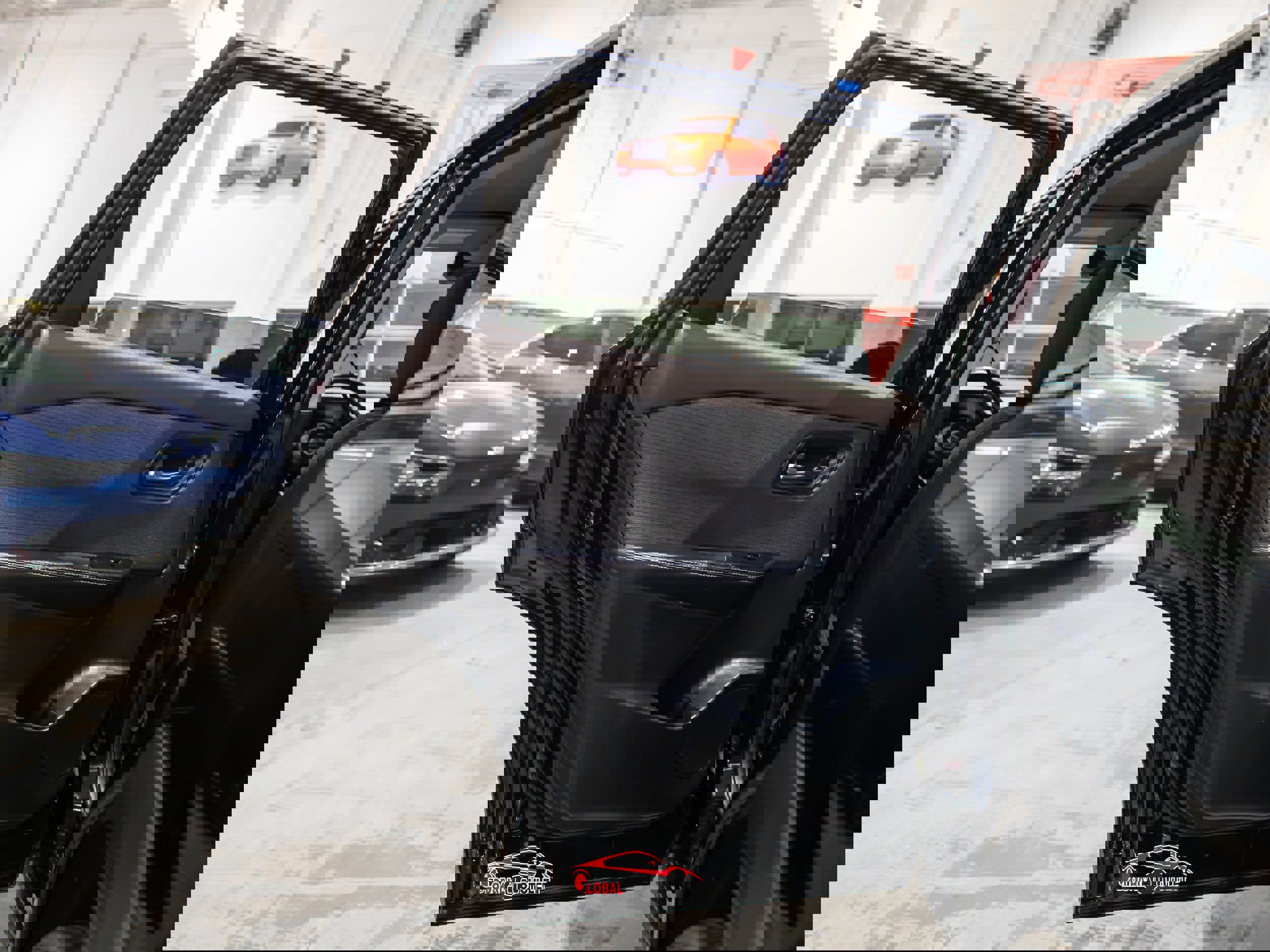 Used 2021 Nissan Rogue SV image 42