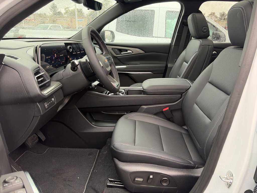 New 2027 Chevrolet Traverse LT w/ Driver Confidence Package AWD/4WD image 14