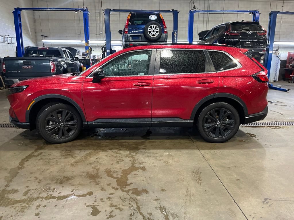Used 2024 Honda CR-V Sport Touring image 9