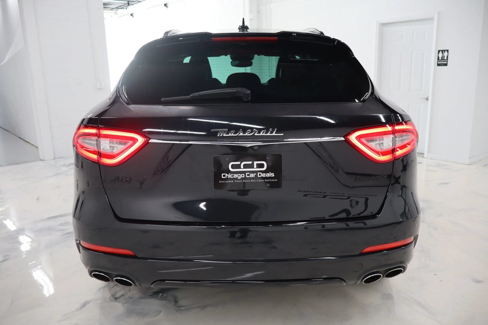Used 2017 Maserati Levante S AWD/4WD image 9