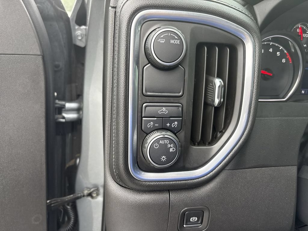 Certified 2020 Chevrolet Silverado 1500 LT w/ All-Star Edition RWD image 17