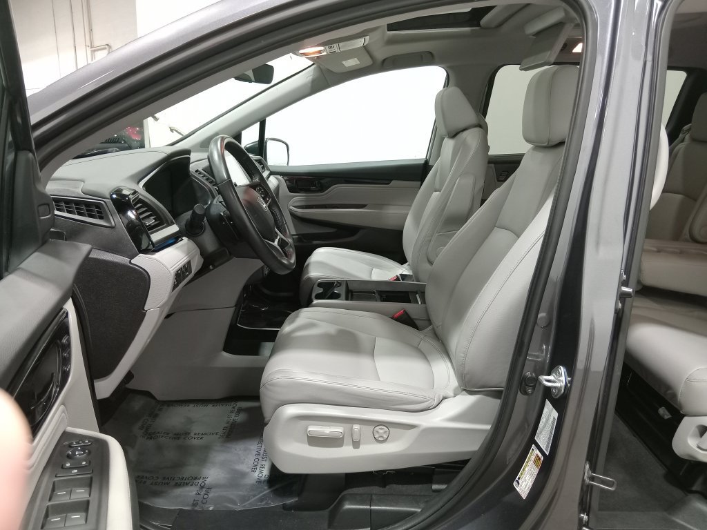 Used 2024 Honda Odyssey Touring image 17