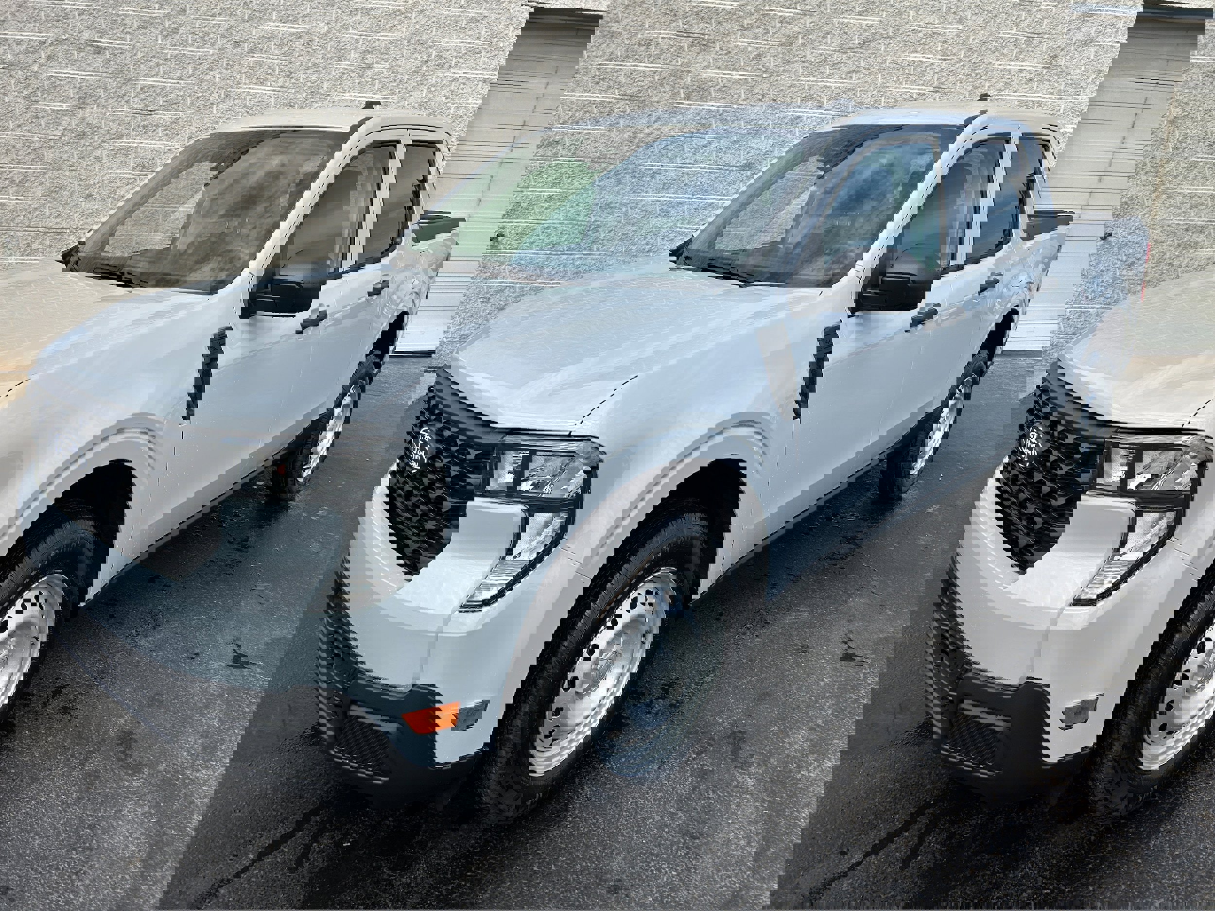 New 2025 Ford Maverick XL image 26