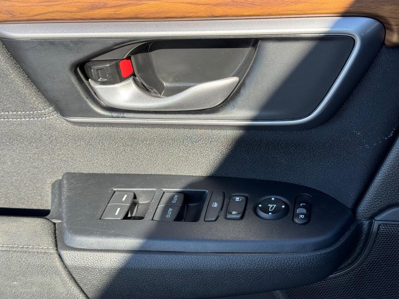 Used 2022 Honda CR-V EX image 24