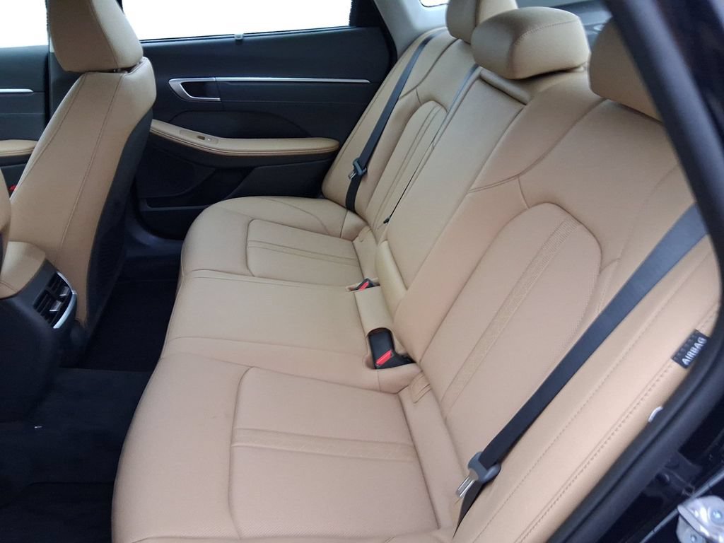 New 2026 Hyundai Sonata Limited FWD image 13