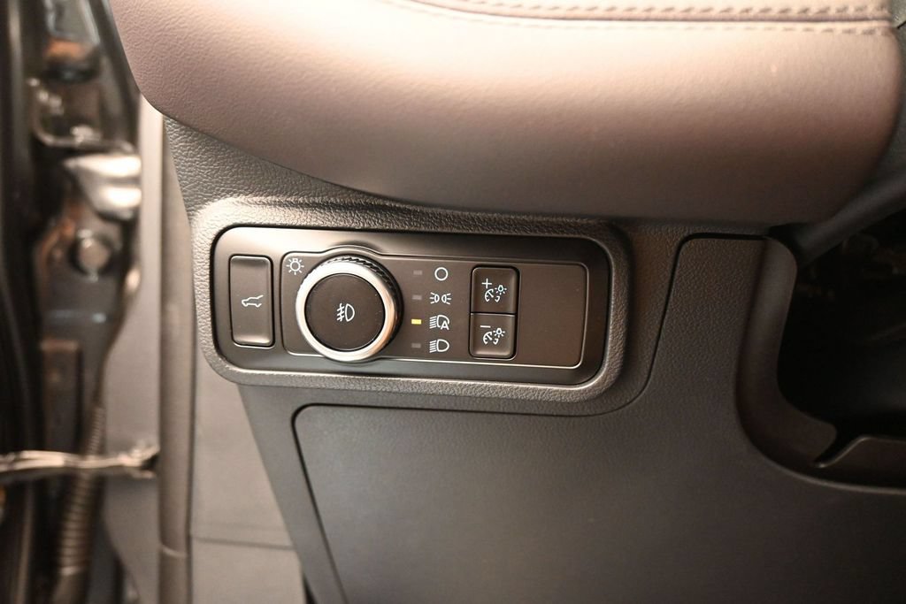 New 2026 Ford Explorer Platinum RWD image 14