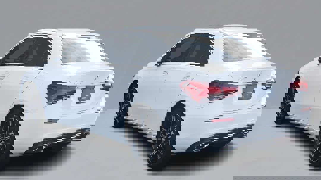 Used 2022 Mercedes-Benz A 220 4MATIC image 7