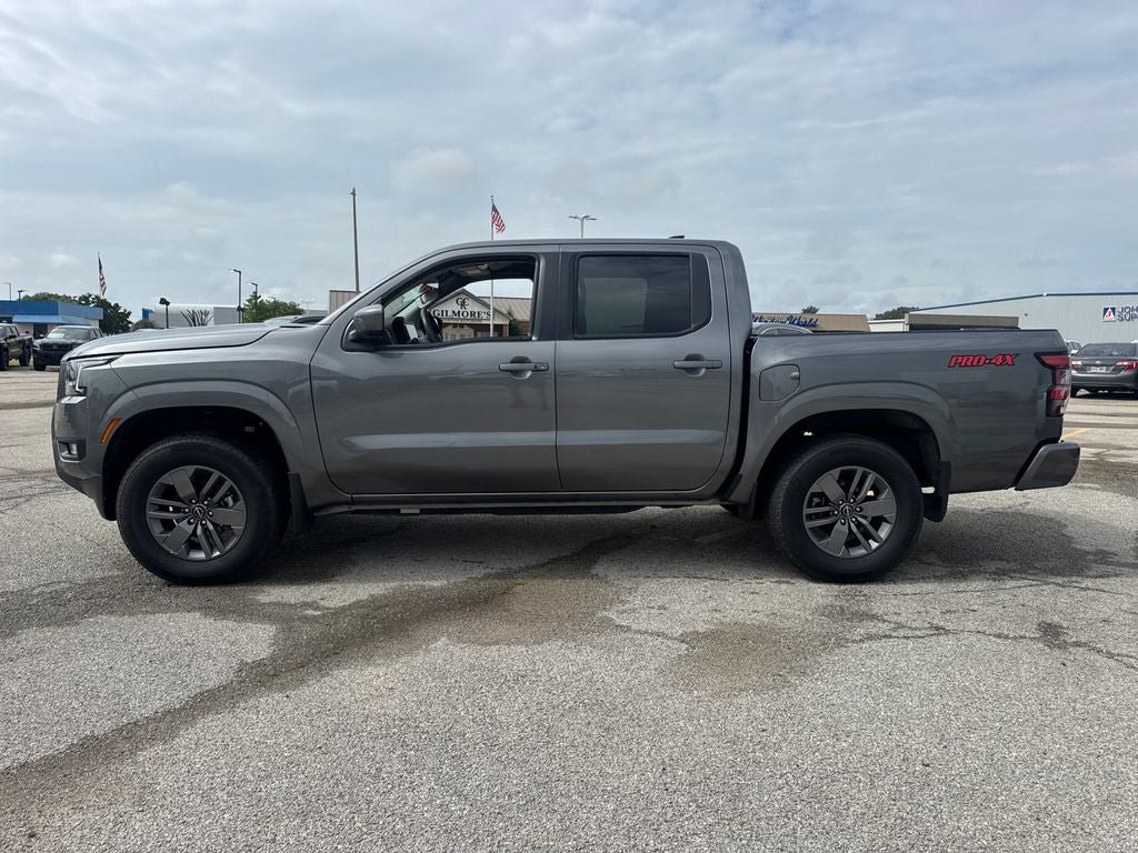 Used 2025 Nissan Frontier SV w/ SV Convenience Package AWD/4WD image 3