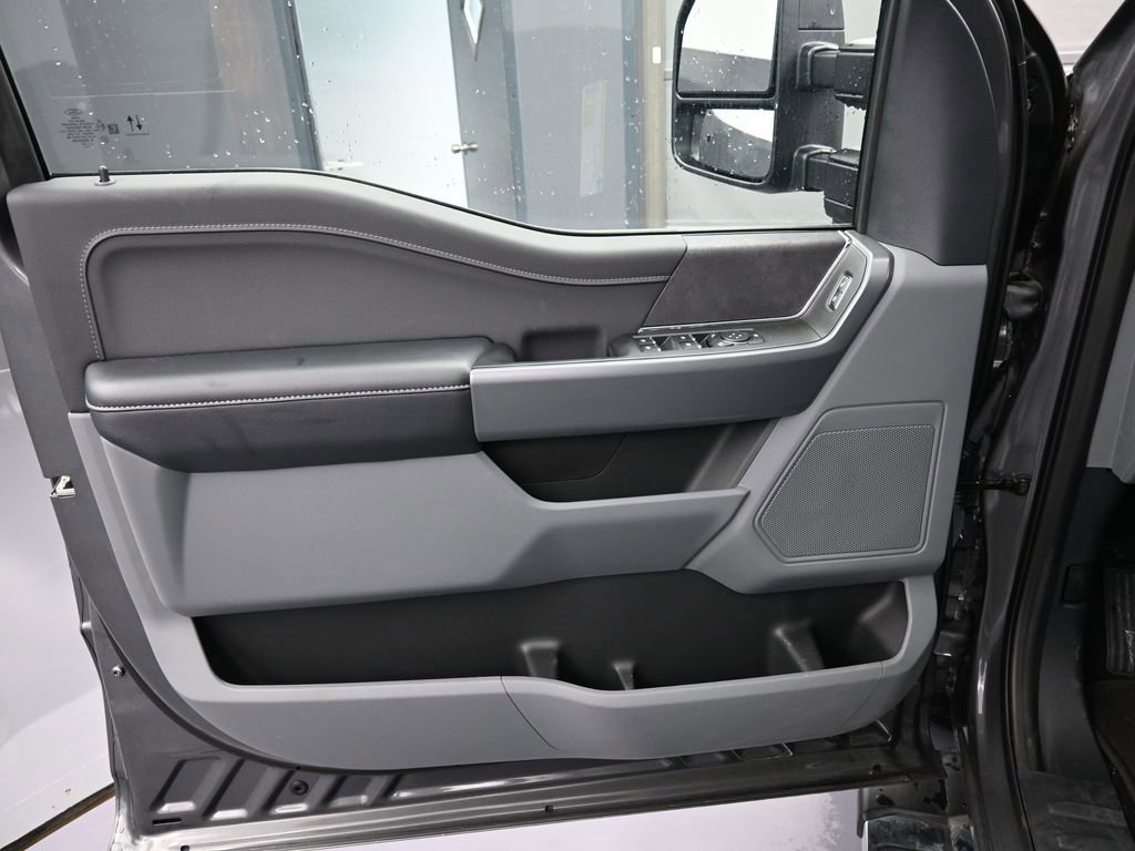 New 2024 Ford F150 XLT w/ Mobile Office Package image 17