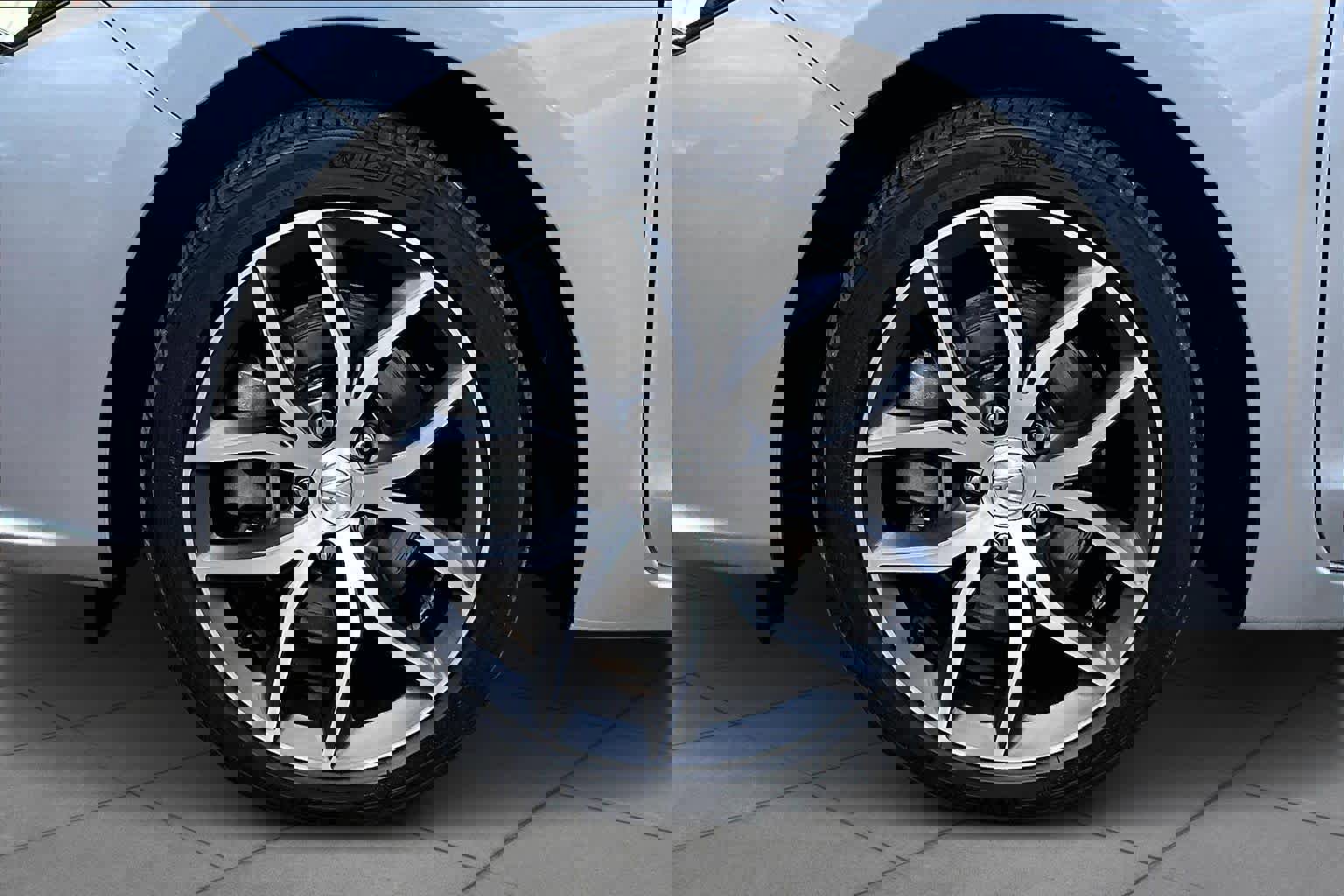 Used 2021 Acura ILX w/ Premium Package image 11