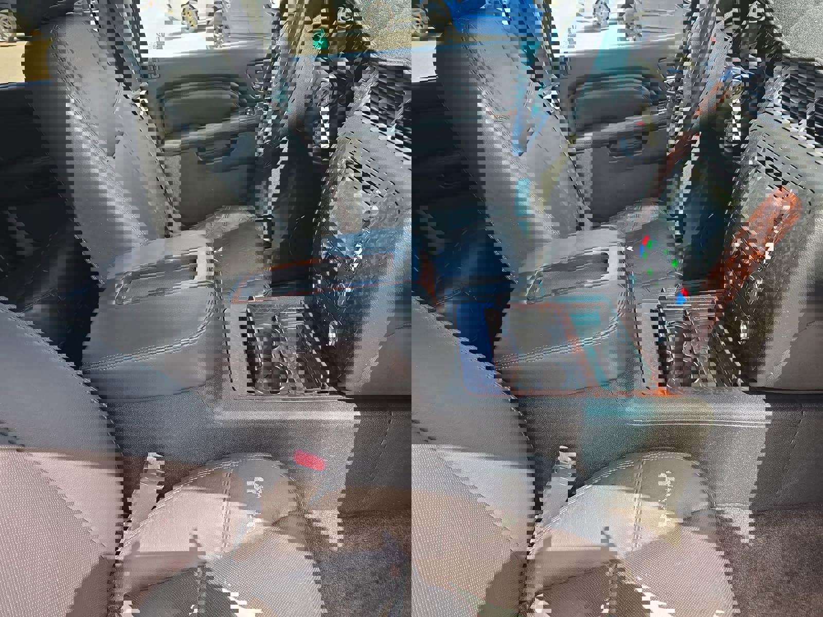 Used 2012 GMC Yukon XL Denali image 10