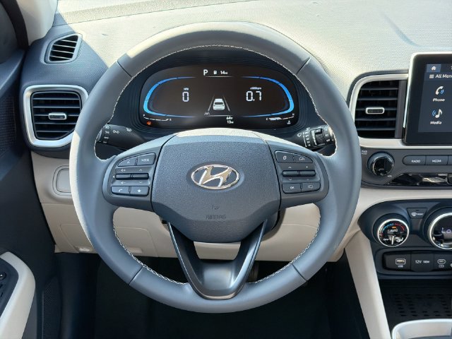 New 2026 Hyundai Venue SEL FWD image 20