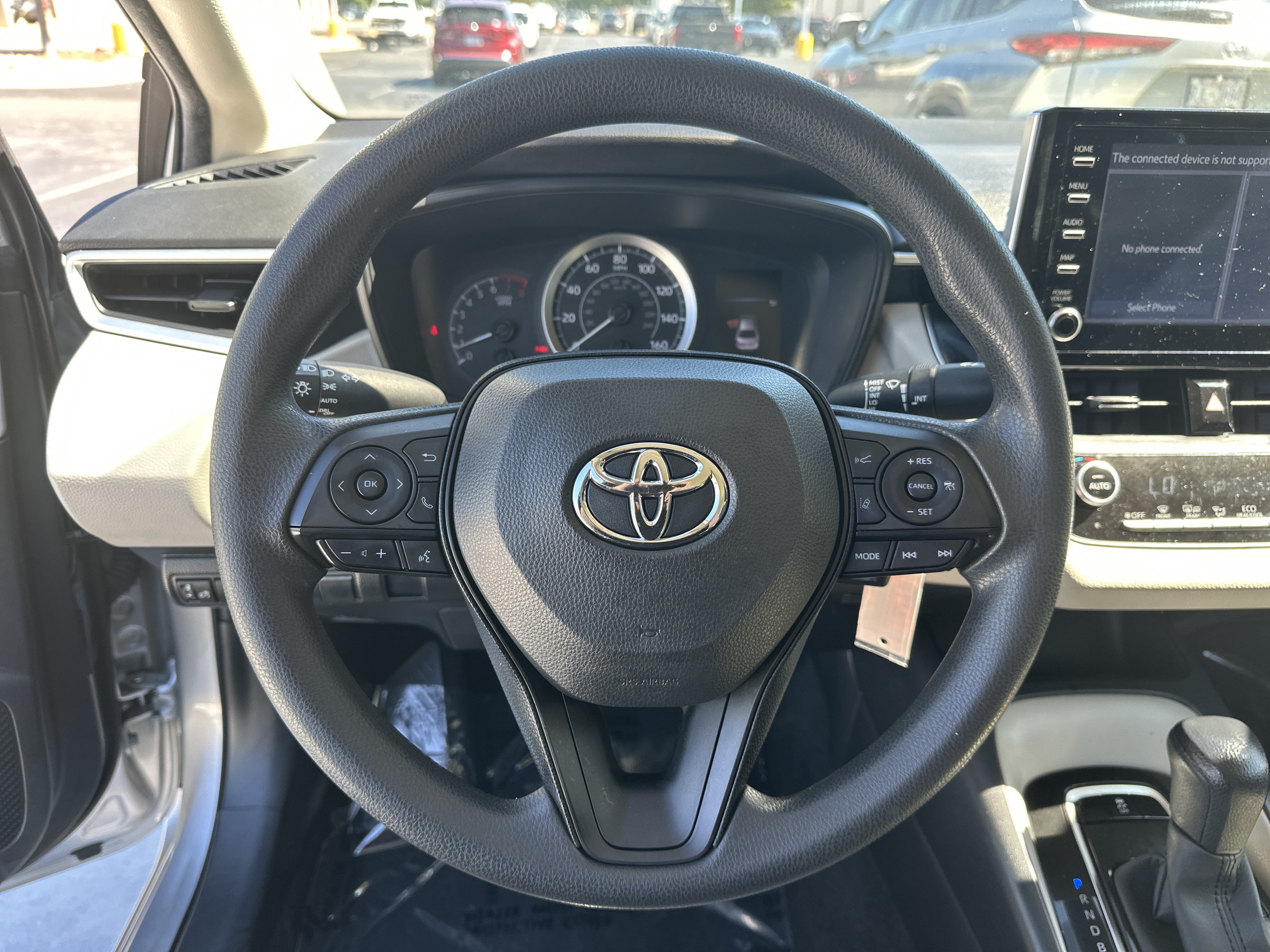 Used 2020 Toyota Corolla LE FWD image 18