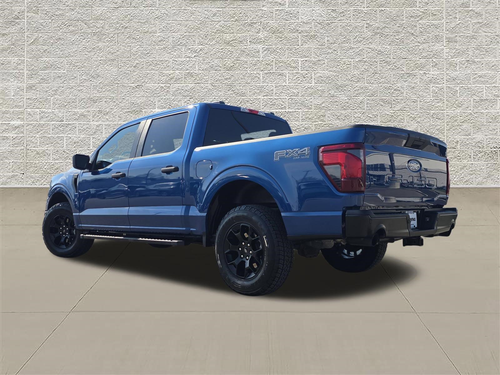Used 2025 Ford F150 STX w/ Equipment Group 201A FX4 AWD/4WD image 5