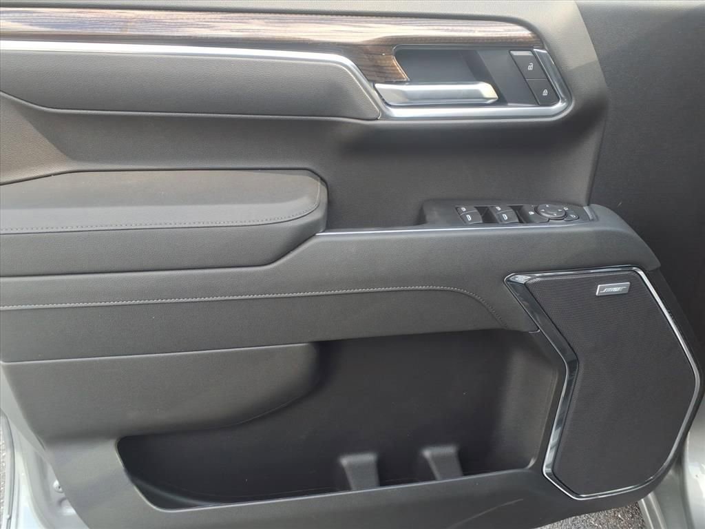 New 2026 Chevrolet Silverado 1500 LT Trail Boss w/ Convenience Package II AWD/4WD image 13