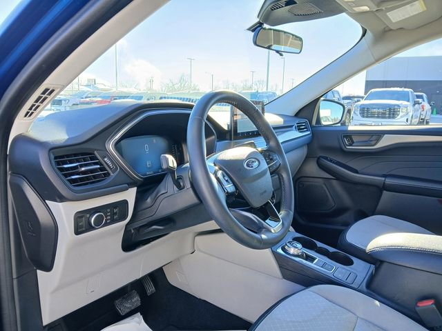 Used 2023 Ford Escape Active image 9
