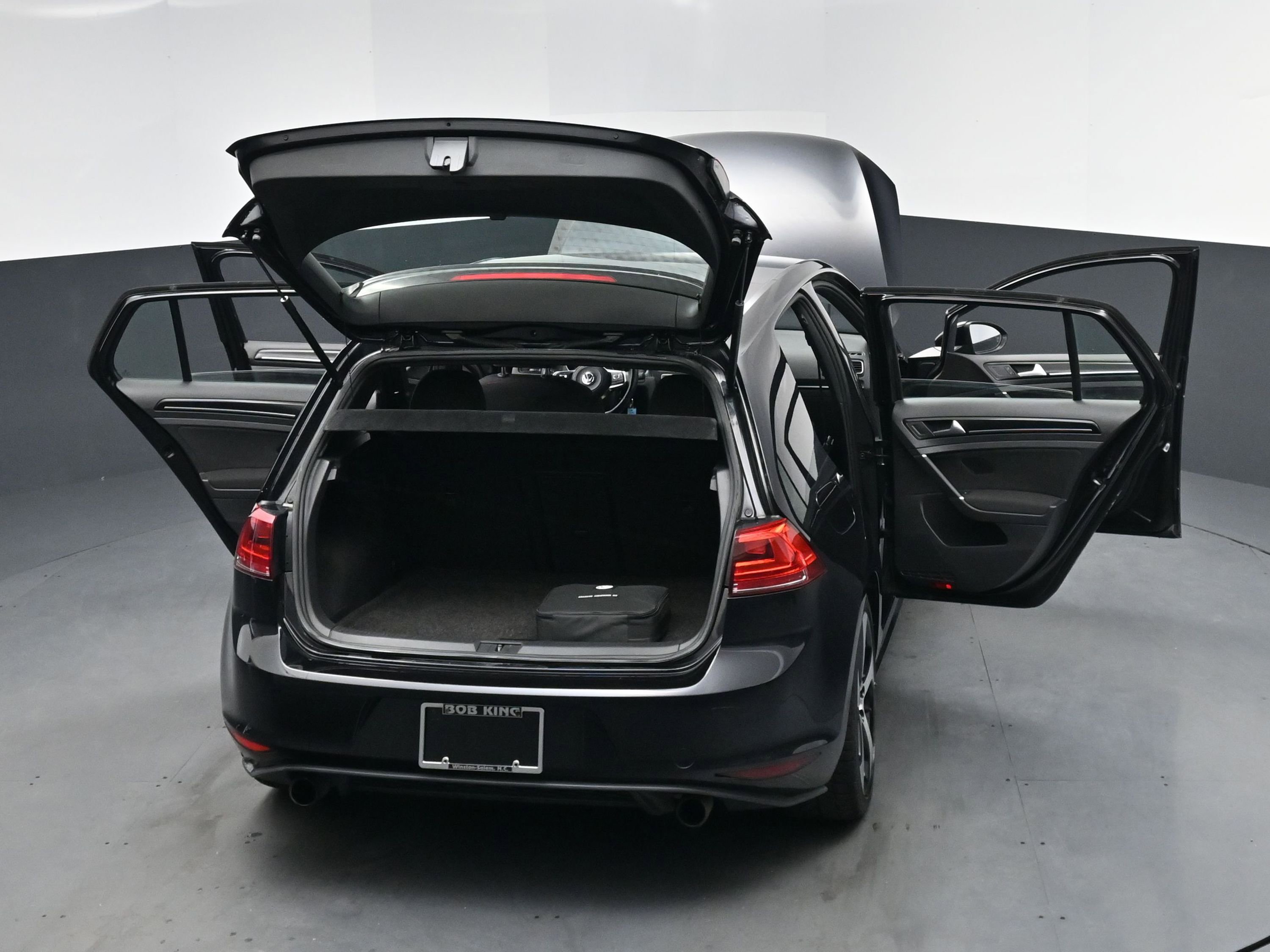 Used 2016 Volkswagen GTI S image 16