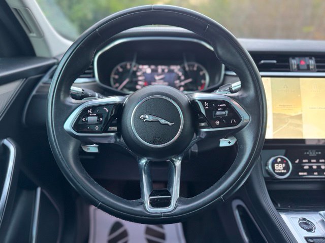 Certified 2021 Jaguar F-PACE R-Dynamic S AWD/4WD image 22