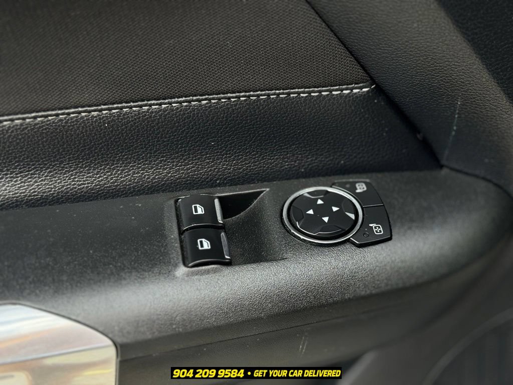 Used 2017 Ford Mustang GT RWD image 17