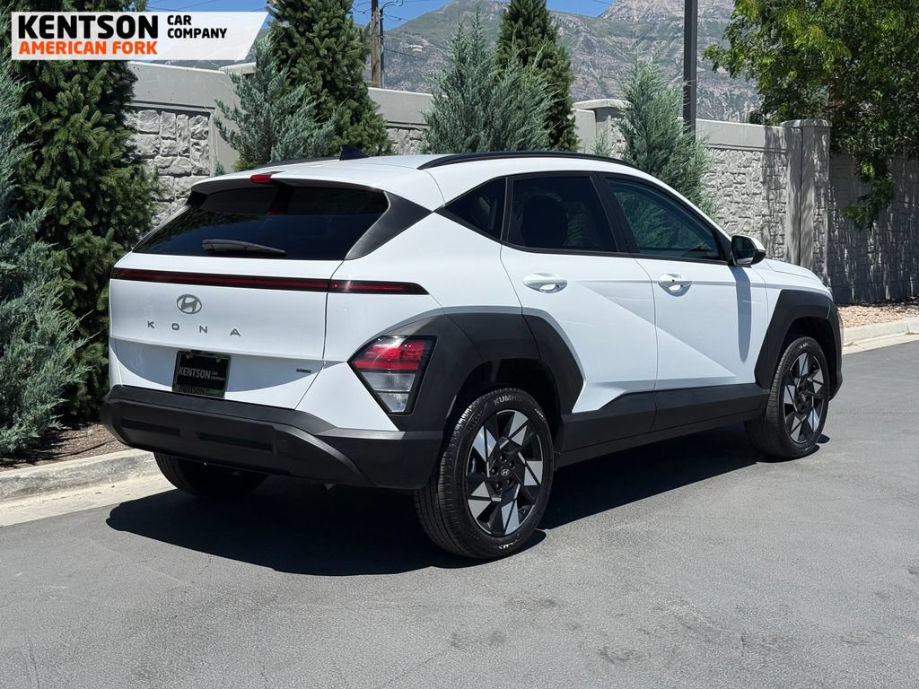 Used 2025 Hyundai Kona SEL AWD/4WD image 8