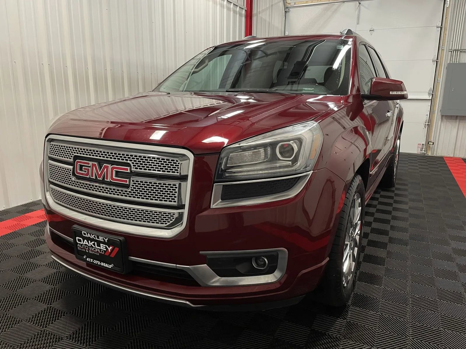 Used 2015 GMC Acadia Denali AWD/4WD image 9