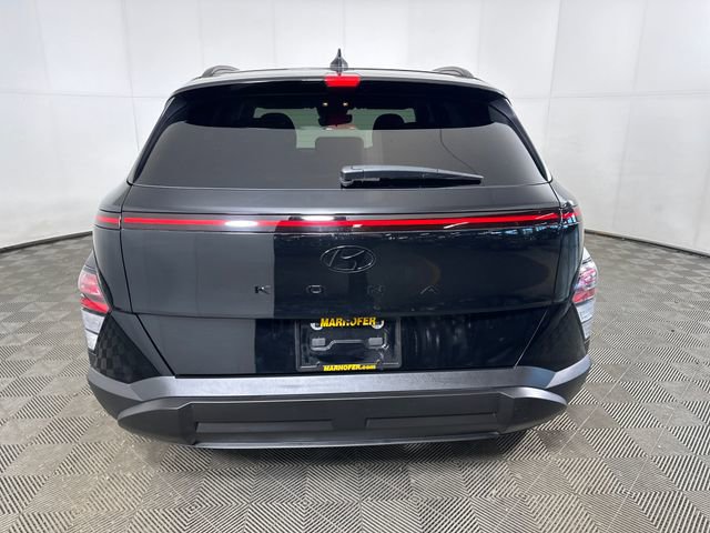 Used 2024 Hyundai Kona SEL image 4