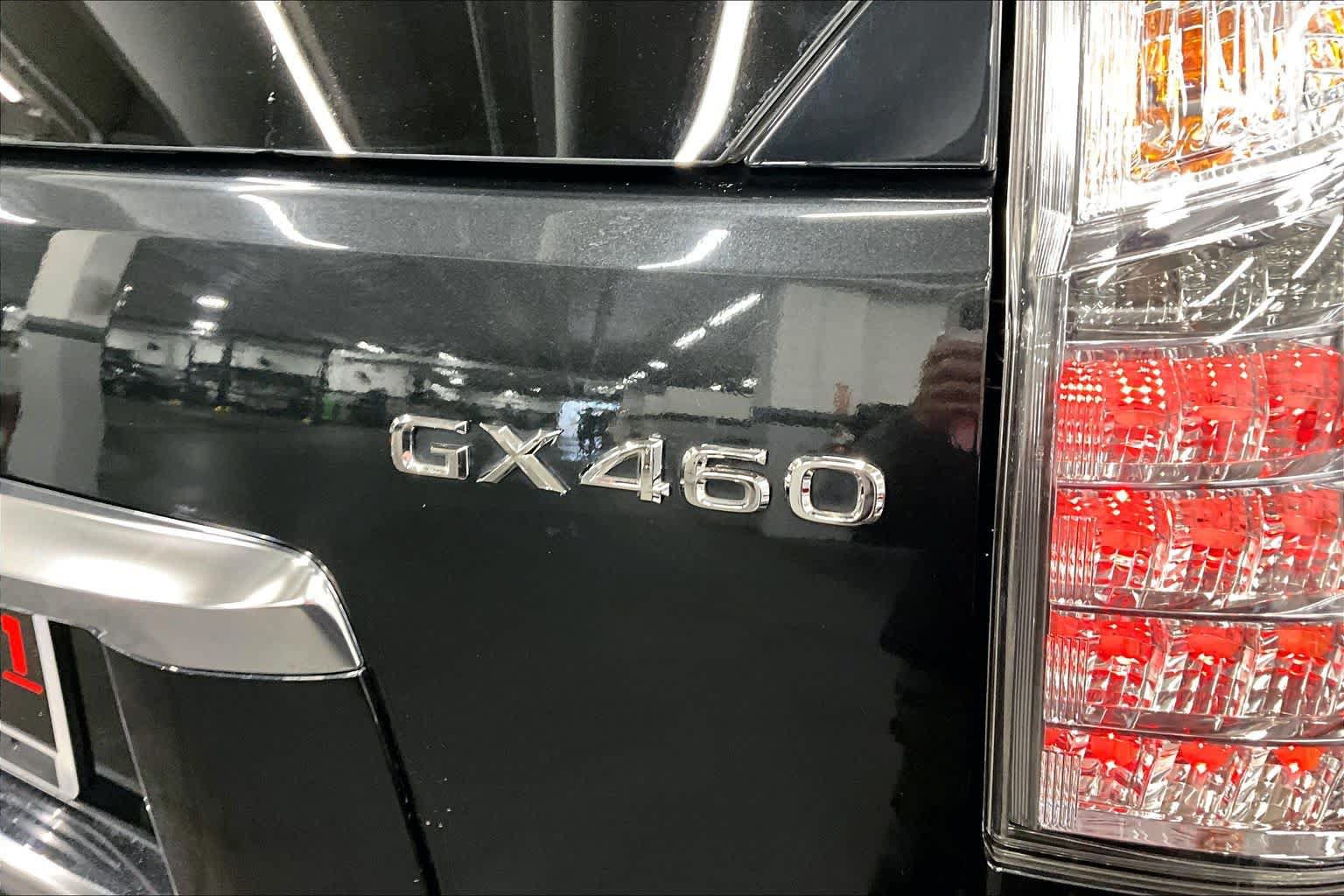 Used 2023 Lexus GX 460 Premium w/ Premium Package AWD/4WD image 10