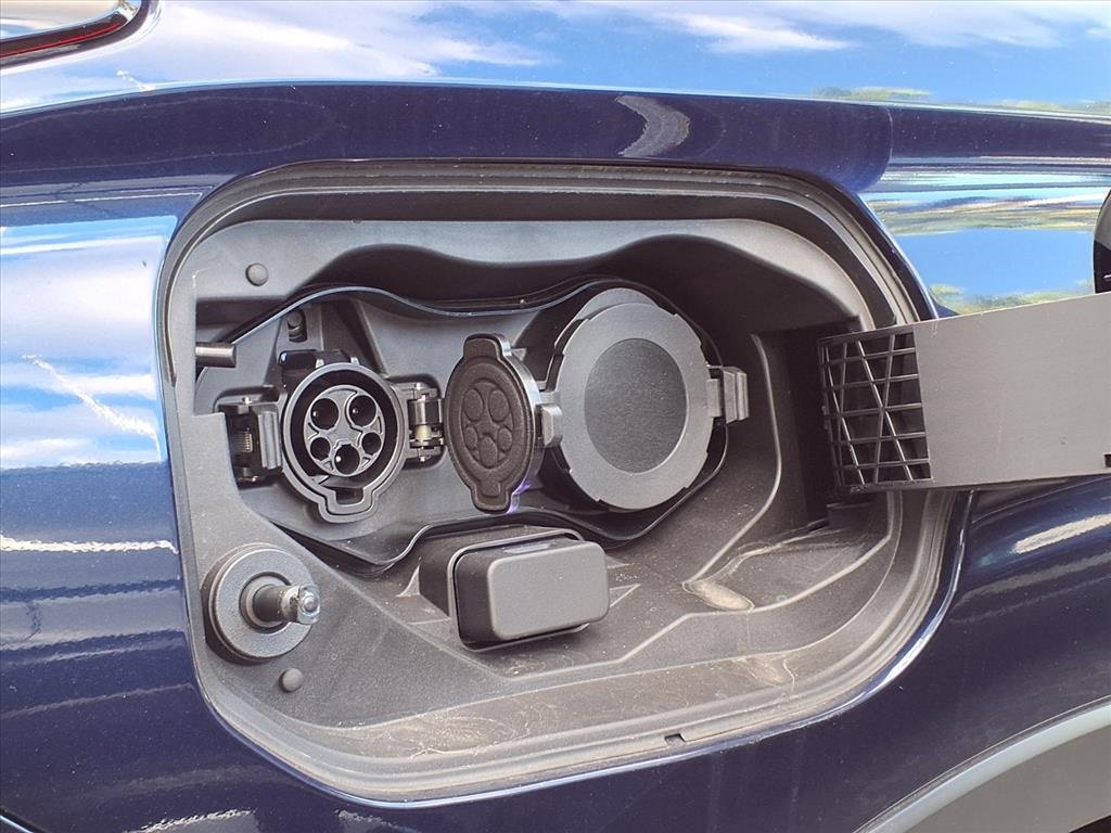 New 2025 Mitsubishi Outlander SEL image 28