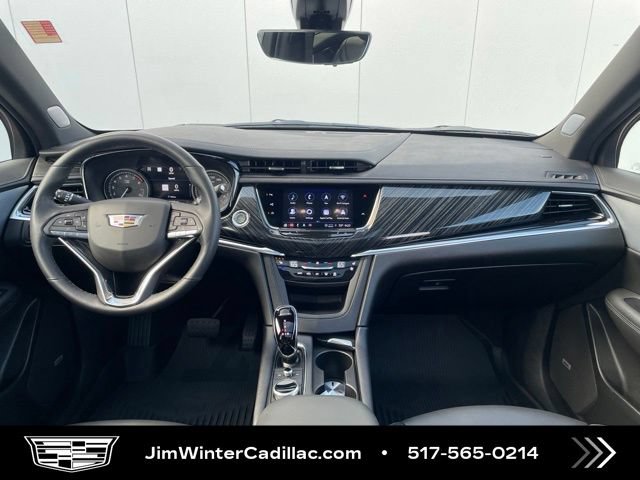 Certified 2025 Cadillac XT6 Premium Luxury w/ Technology Package AWD/4WD image 21