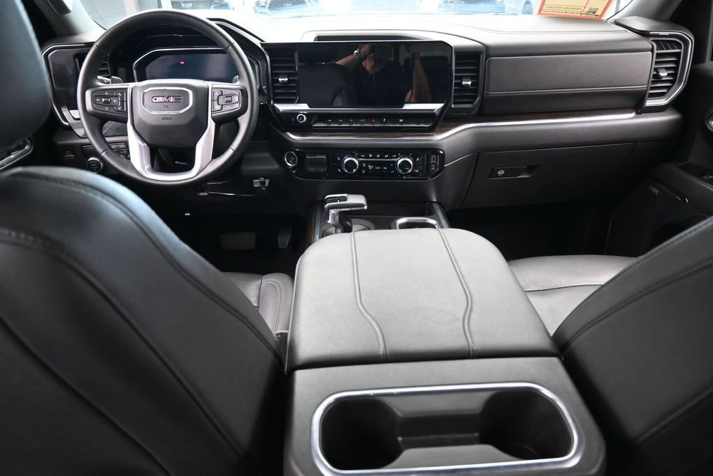 Used 2023 GMC Sierra 1500 Elevation w/ Elevation Premium Package RWD image 45