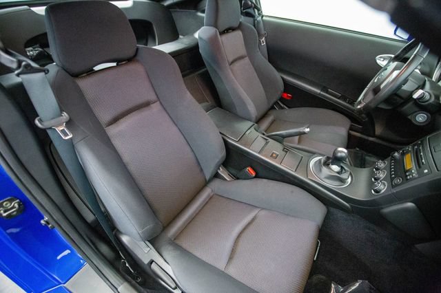 Used 2005 Nissan 350Z Coupe w/ (N93) Cargo Convenience Pkg RWD image 21