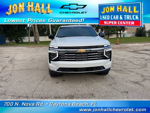 Used 2026 Chevrolet Suburban Premier w/ Sun And Tow Package AWD/4WD image 16