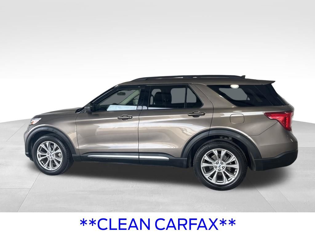 Used 2021 Ford Explorer XLT w/ Equipment Group 202A image 2