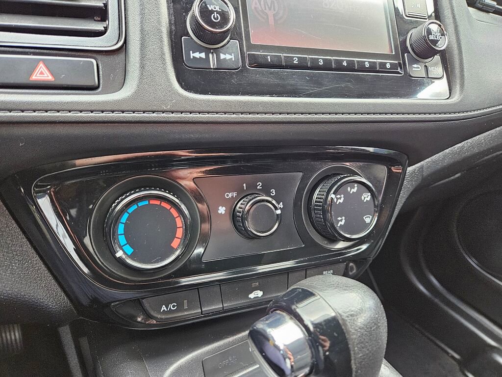 Used 2019 Honda HR-V LX image 19