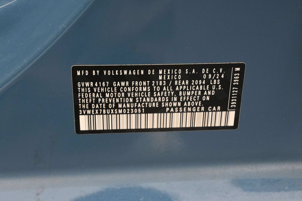 Used 2025 Volkswagen Jetta SE FWD image 17