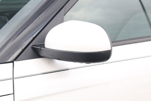 Used 2020 Kia Soul LX image 13