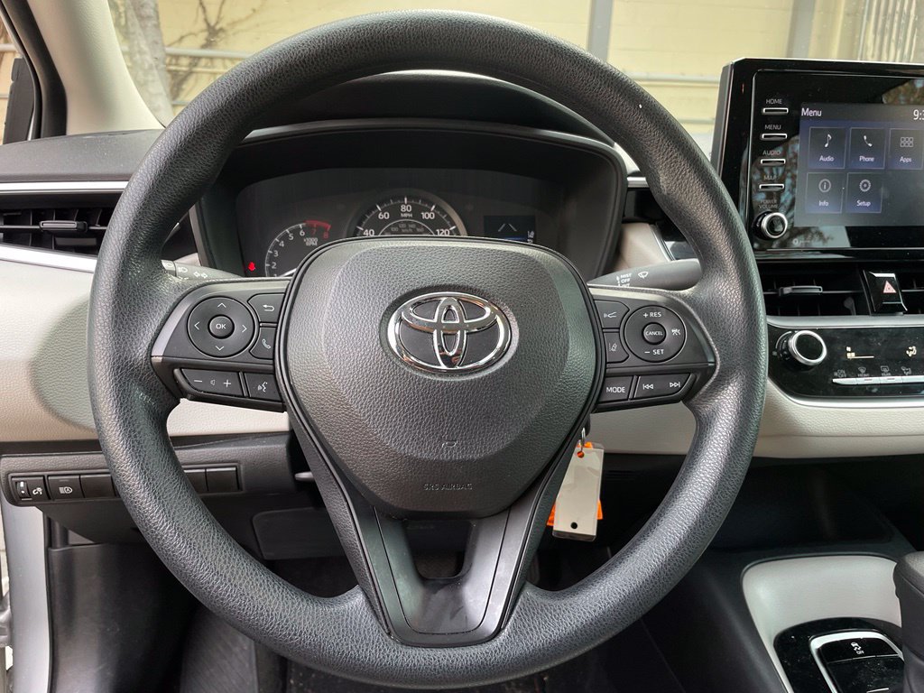 Used 2021 Toyota Corolla L FWD image 15
