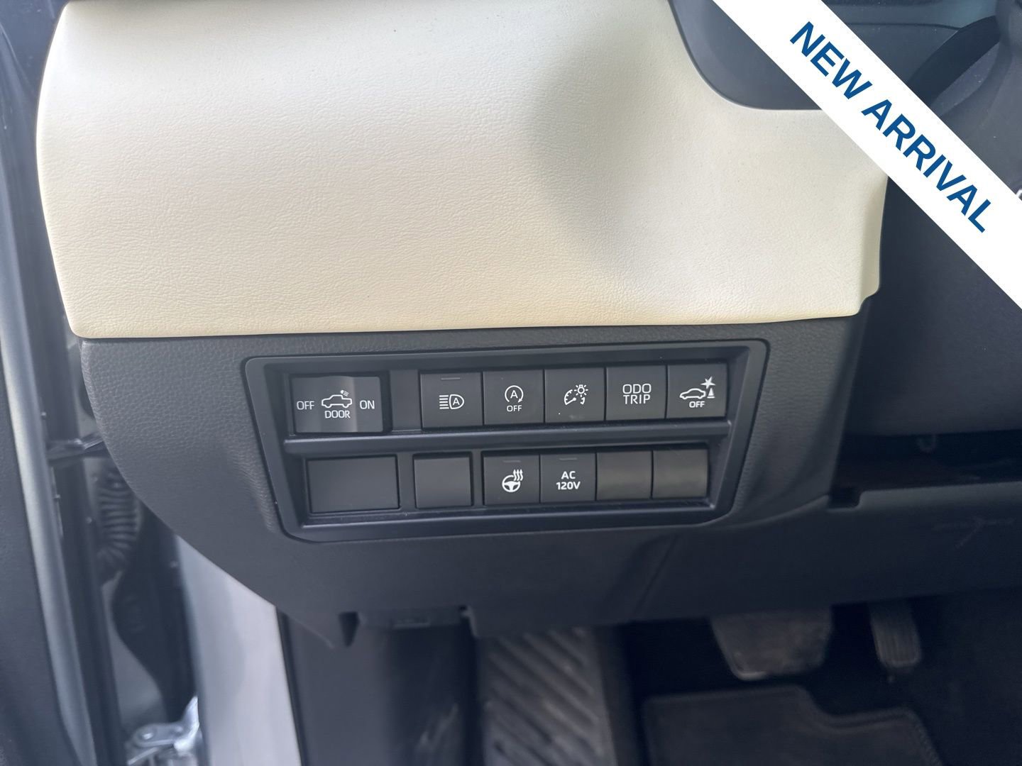 Used 2024 Toyota Tundra 1794 Edition image 18