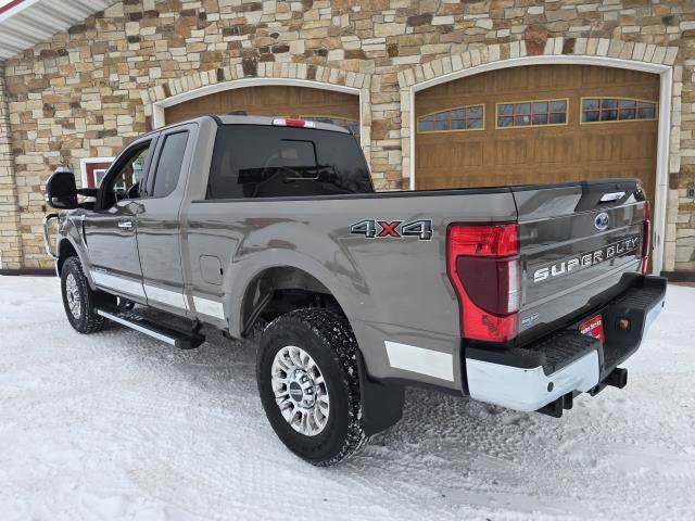 Used 2022 Ford F250 Lariat w/ Chrome Package image 5