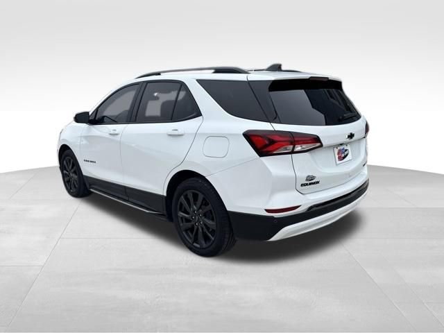 Used 2023 Chevrolet Equinox RS image 3