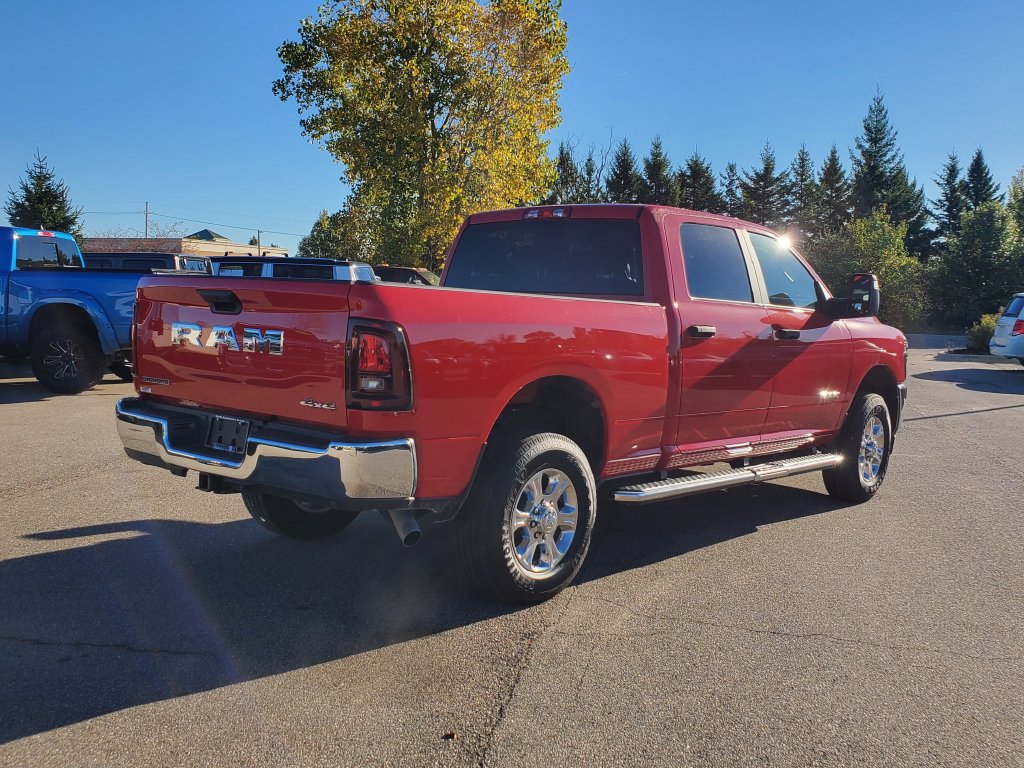 Used 2026 RAM 2500 Big Horn AWD/4WD image 4
