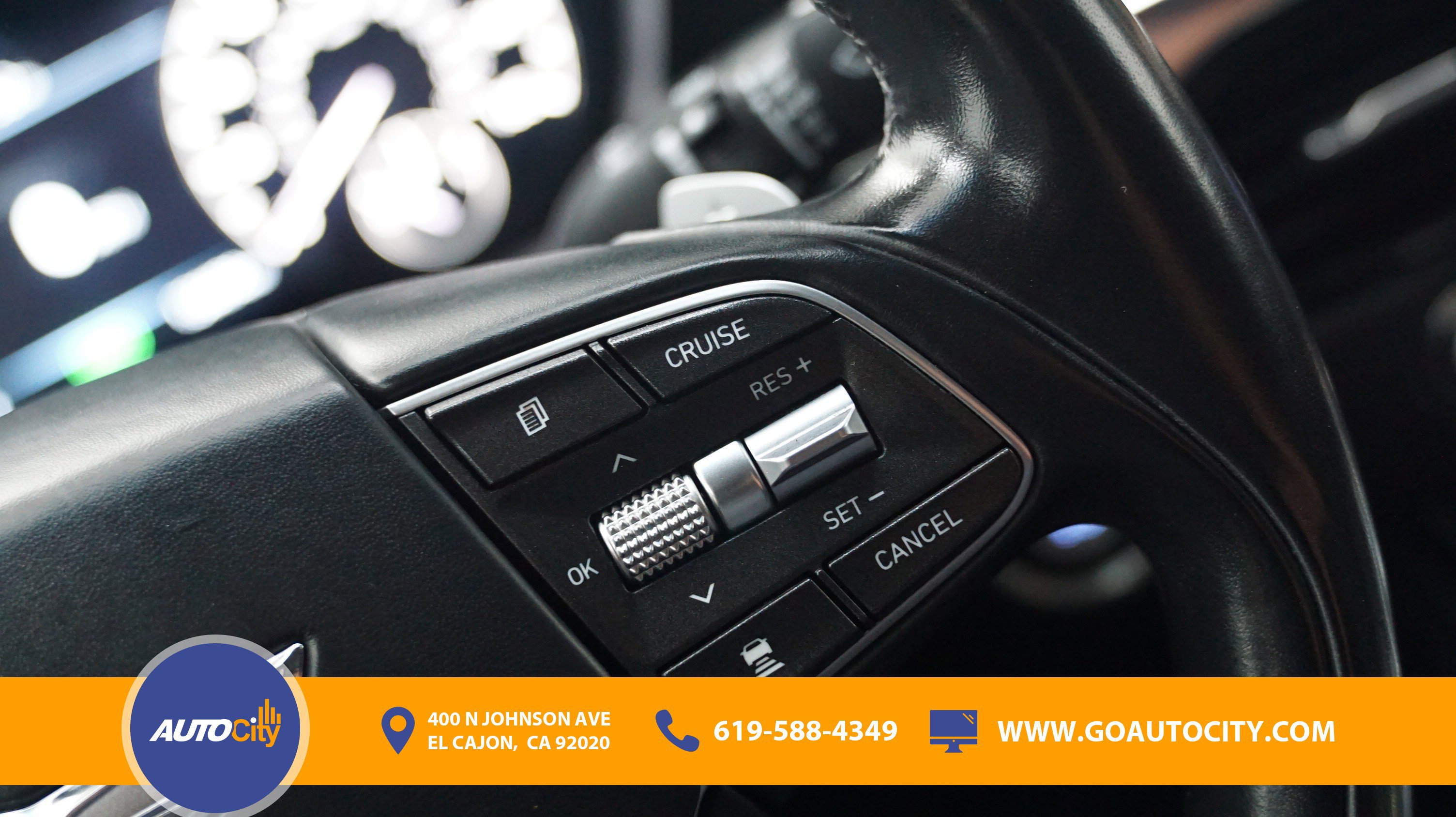 Used 2017 Genesis G90 3.3T Premium image 23