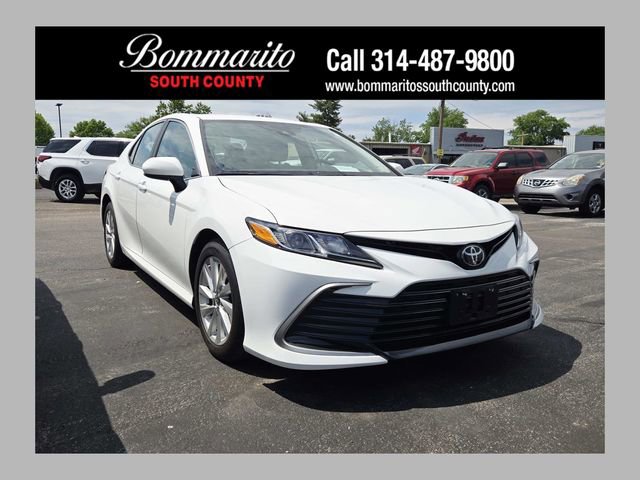 Used 2021 Toyota Camry LE FWD image 1